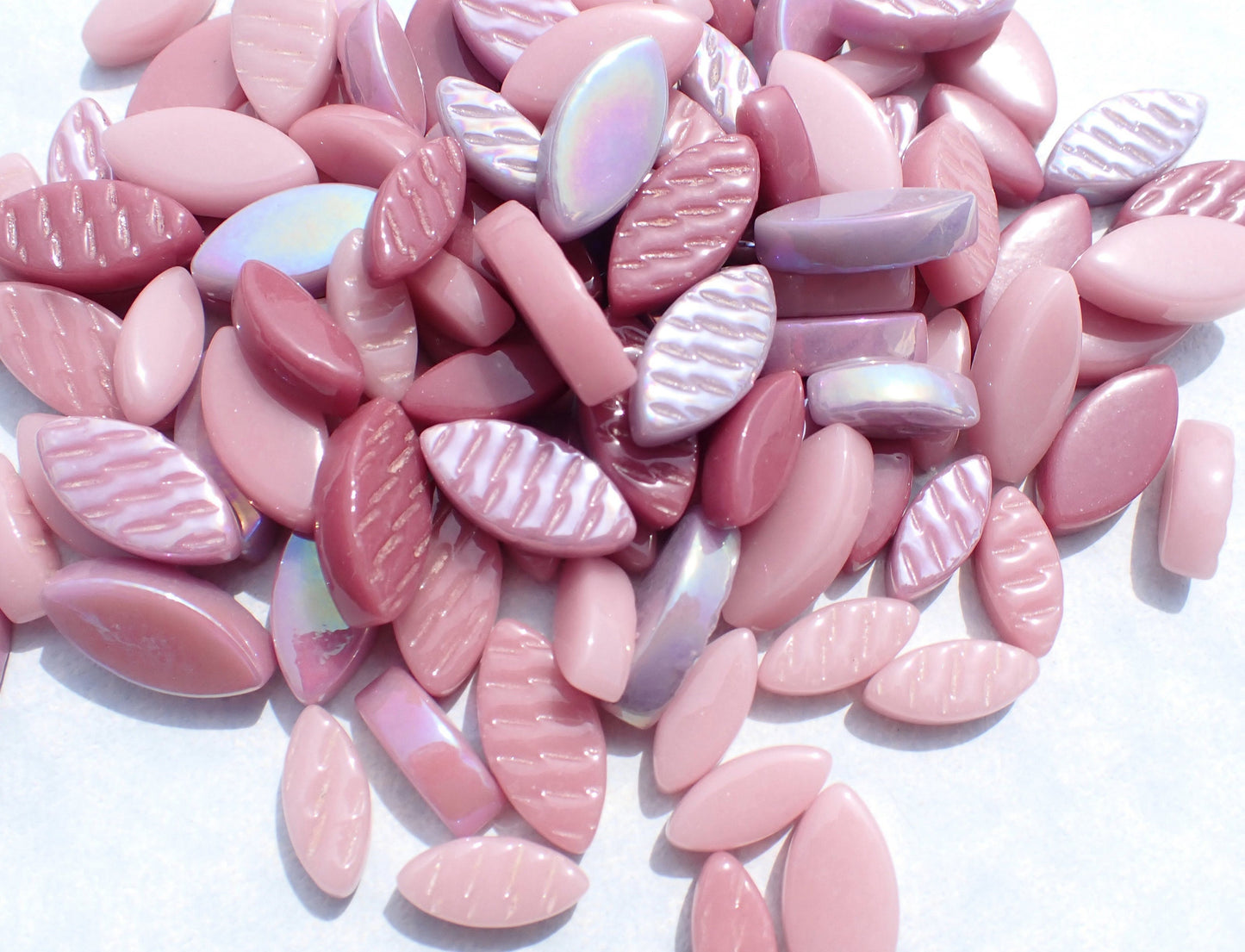 Plenty of Pink Glass Leaves - 50g of Petals in 14mm and 19mm Mix of 2 Sizes - Cherry Blossom