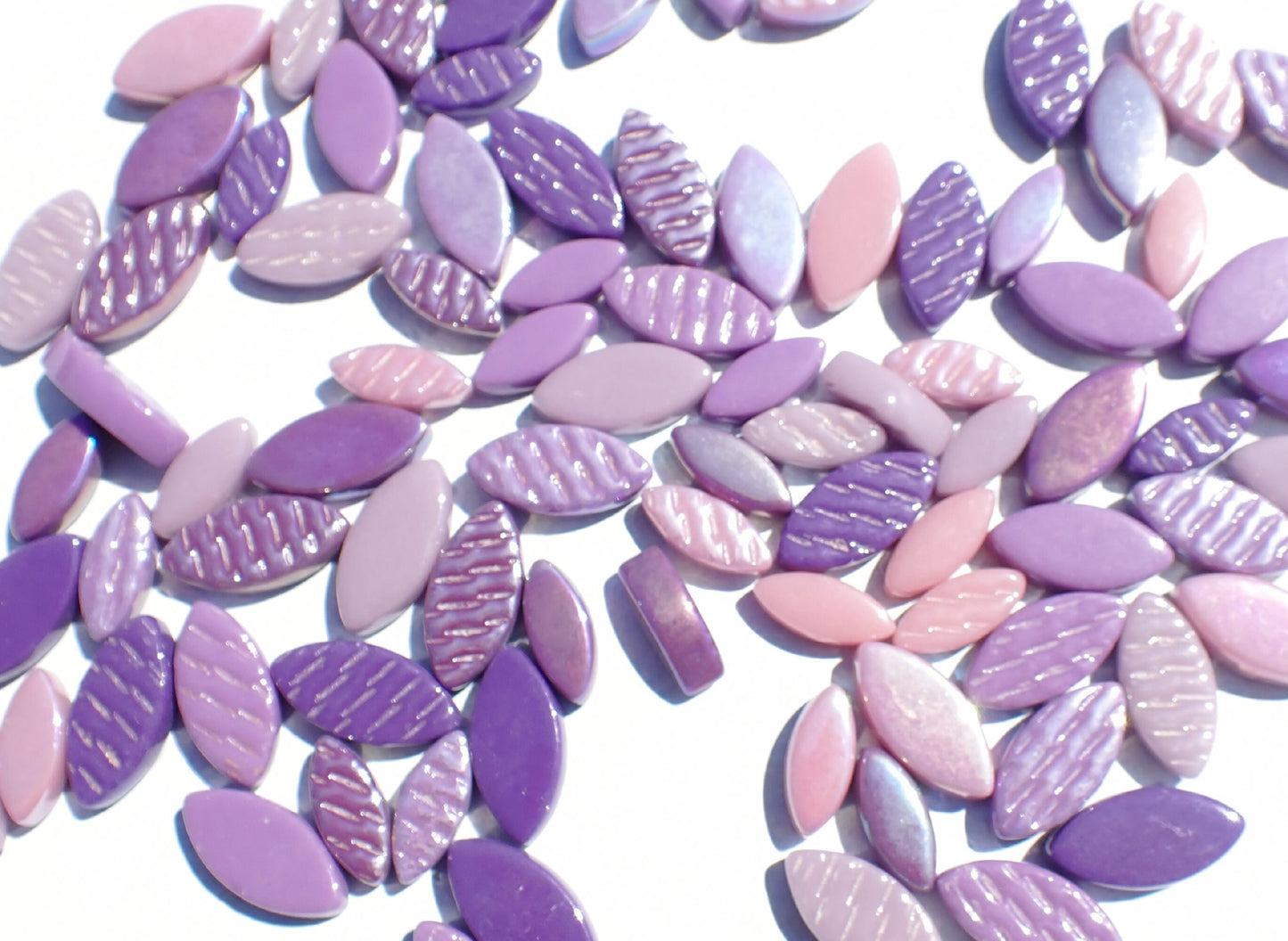 Pink and Purple Glass Leaves - 50g of Petals in 14mm and 19mm Mix of 2 Sizes - Heather