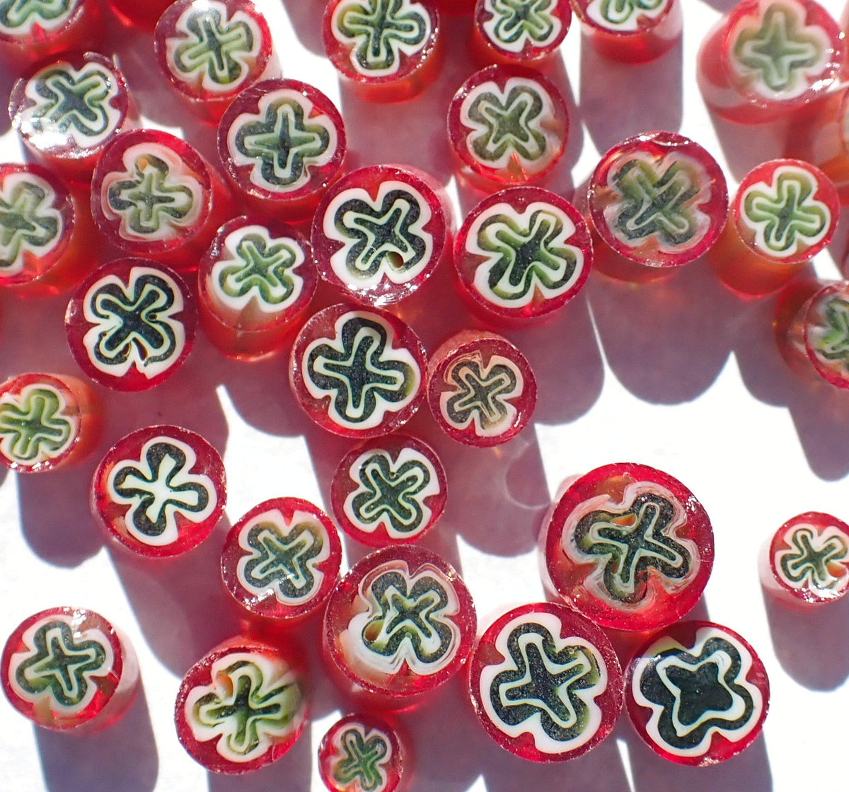 Green Clover in Orange Millefiori - 25 grams - Mosaic Glass Tiles