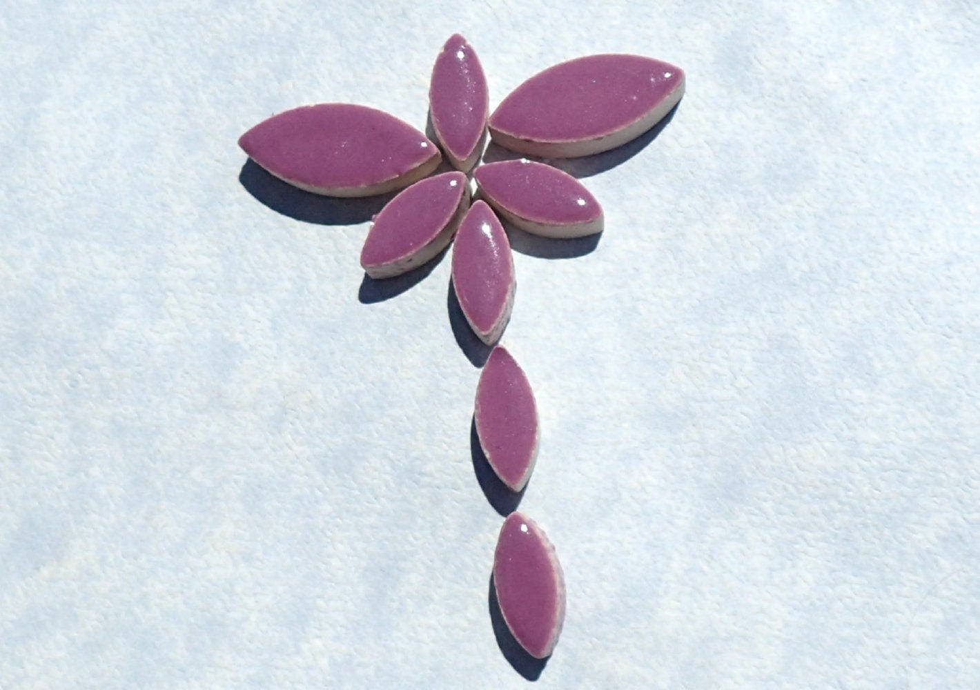 Pink Petals Mosaic Tiles - 50g Ceramic Leaves in Mix of 2 Sizes 1/2" and 3/4"
