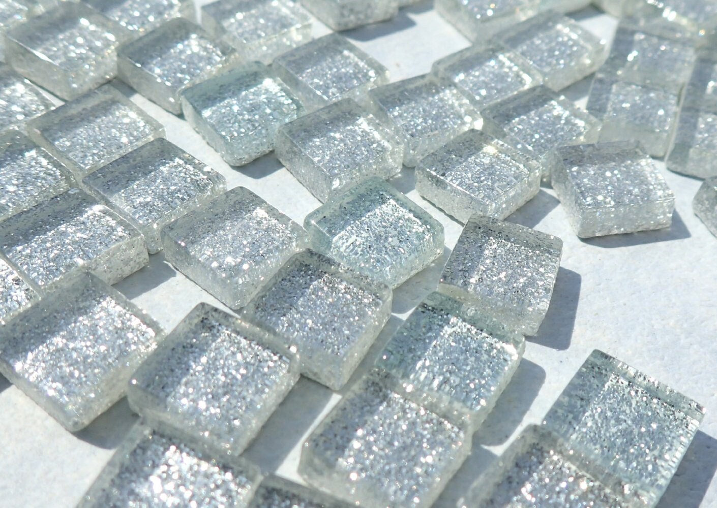 Silver Glitter Tiles - 1 cm - 100g - Over 100 Metallic Glass Tiles - Shiny Silver