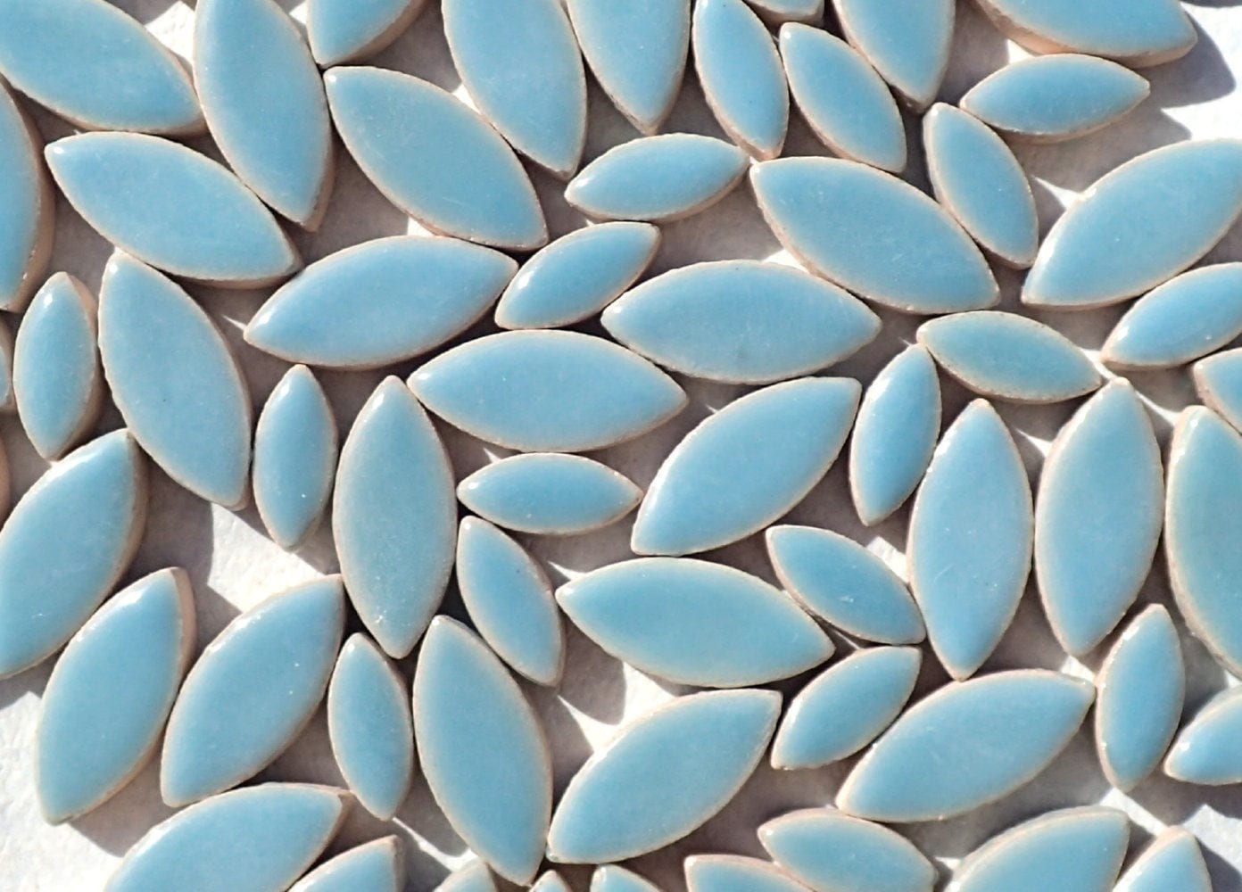 Light Blue Petals Mosaic Tiles - 50g Ceramic Leaves in Mix of 2 Sizes 1/2" and 3/4" in Azure