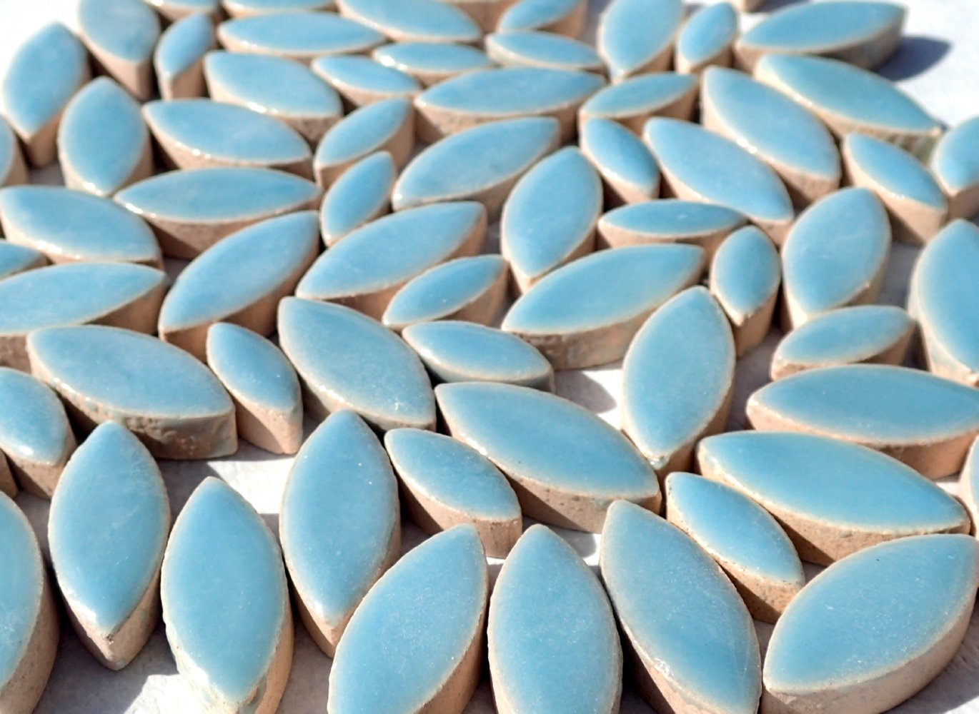 Light Blue Petals Mosaic Tiles - 50g Ceramic Leaves in Mix of 2 Sizes 1/2" and 3/4" in Azure
