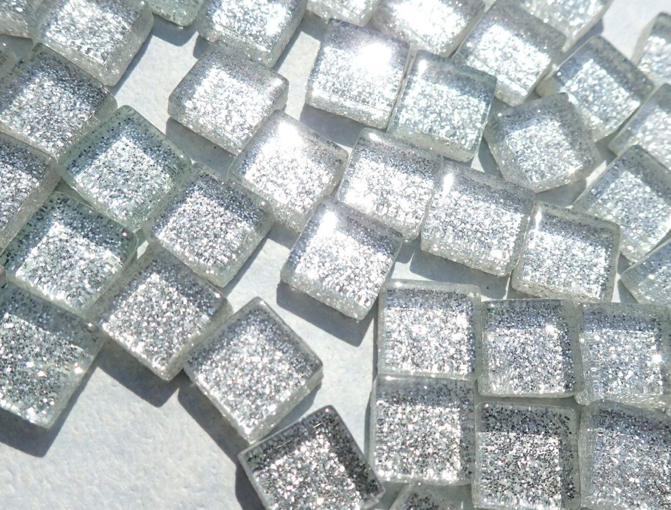 Silver Glitter Tiles - 1 cm - 100g - Over 100 Metallic Glass Tiles - Shiny Silver