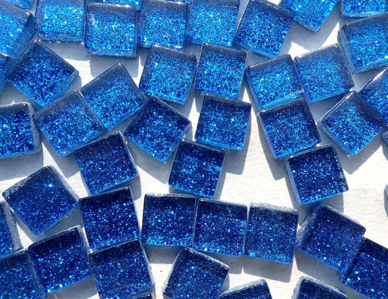 Blue Tiny Glitter Tiles - 1 cm - 100 Metallic Tiny Glass Tiles in Medium Blue