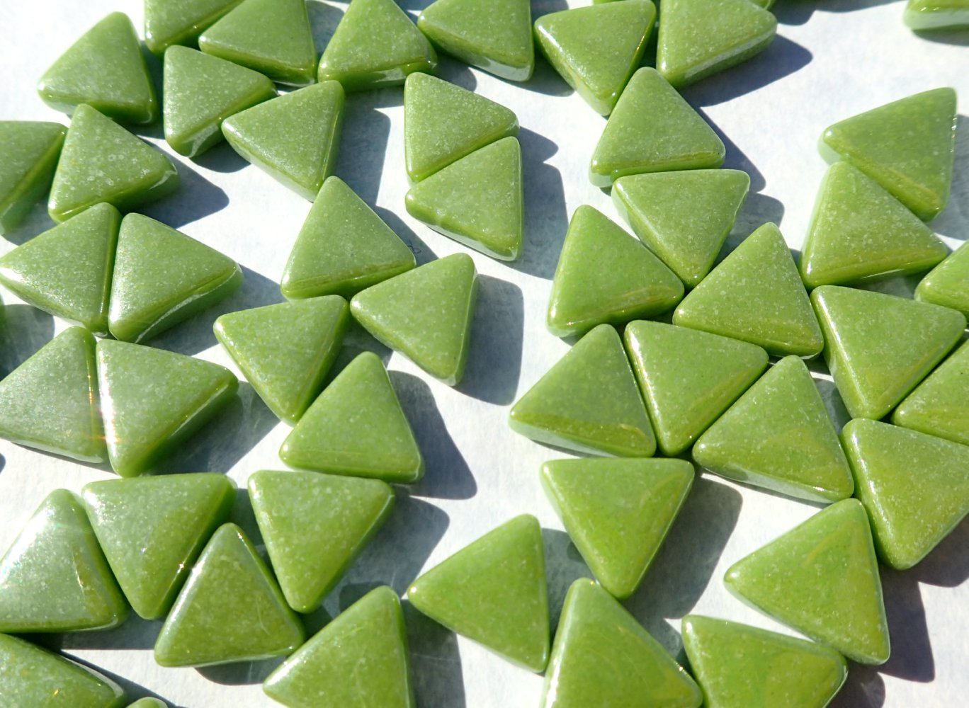 Green Small Triangle Iridescent Glass Mosaic Tiles - 10mm - Opaque Glass Solid Color - 50g in Grass Green - Approx 70 Tiles