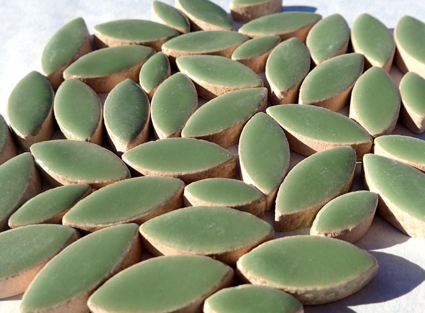 Jade Green Petals Mosaic Tiles - 50g Ceramic Leaves in Mix of 2 Sizes 1/2" and 3/4" - Make Flowers and Leaves