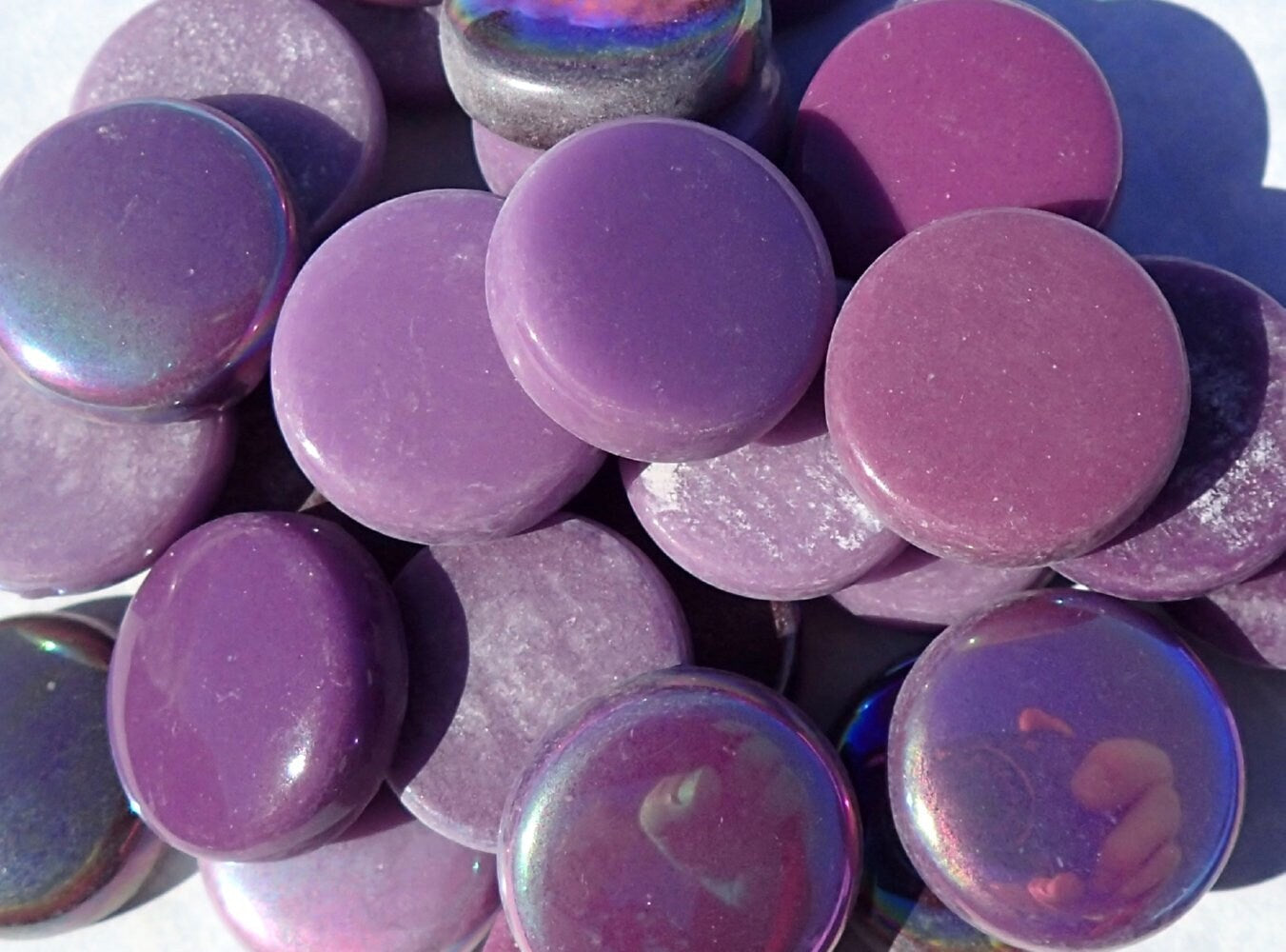 Berry Mix Glass Drops Mosaic Tiles - 100 grams - 20mm Mix of Gloss and Iridescent Glass Gems - Approx 20 Tiles