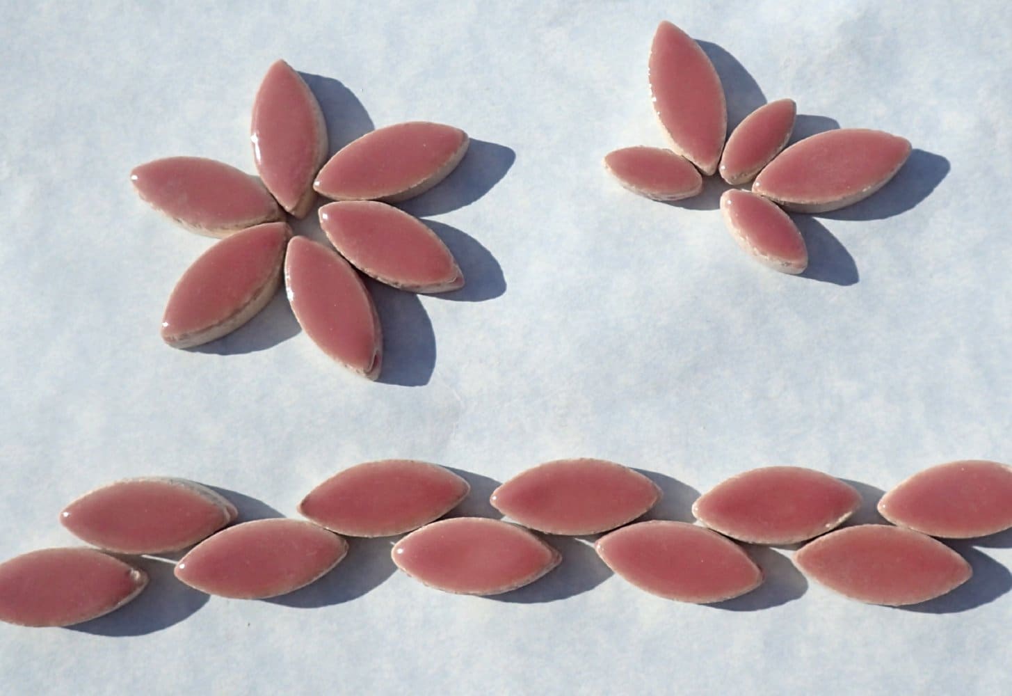 Dusty Rose Petals Mosaic Tiles - 50g Ceramic Leaves in Mix of 2 Sizes 1/2" and 3/4" - Deep Pink