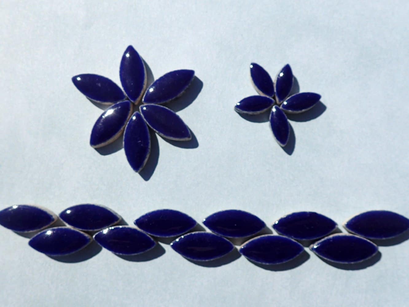 Dark Blue Petals Mosaic Tiles - 50g Ceramic Leaves in Mix of 2 Sizes 1/2" and 3/4" in Indigo