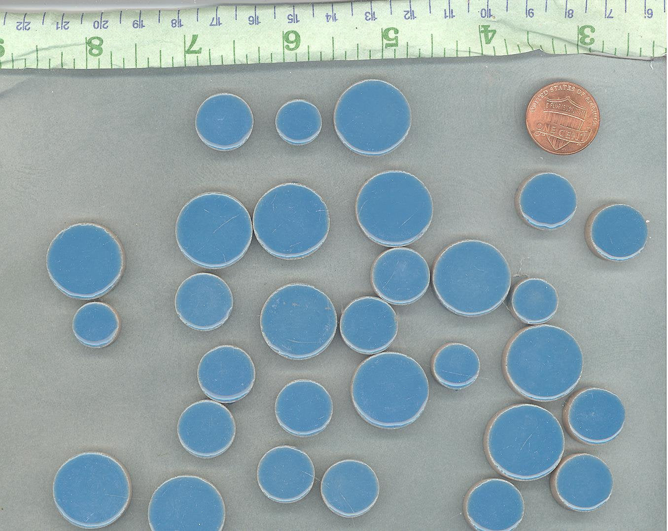 Mediterranean Blue Circles Mosaic Tiles - 50g Ceramic in Mix of 3 Sizes 1/2" and 3/4" and 5/8" in Thalo Blue