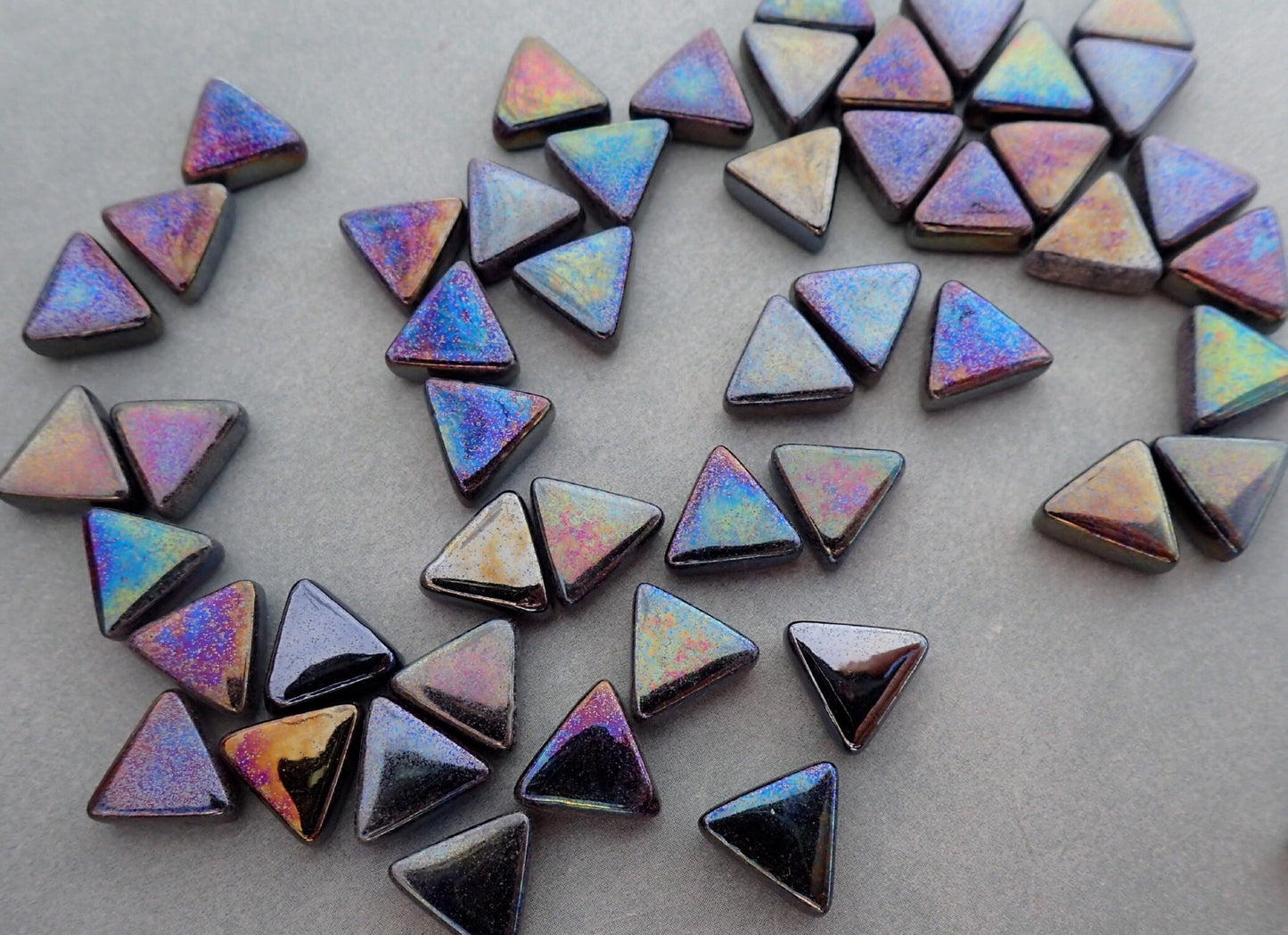 Small Black Iridescent Triangle Glass Mosaic Tiles - 10mm - 50g - Approx 70 Tiles