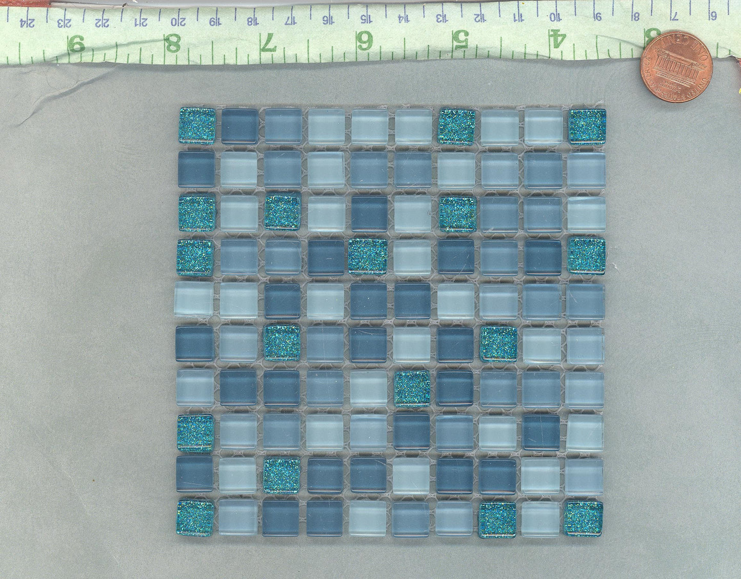 Teal Mix Glass and Glitter Tiles - 1 cm - Shades of Dark and Light Teal - 100 Tiles for Mosaic Projects and Jewelry