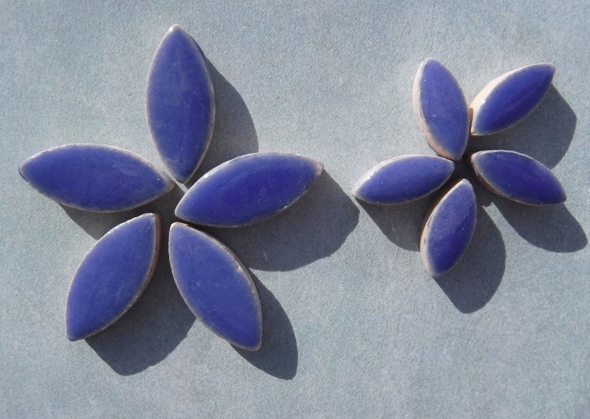 Denim Blue Petals Mosaic Tiles - 50g Ceramic Leaves in Mix of 2 Sizes 1/2" and 3/4" in Delphinium