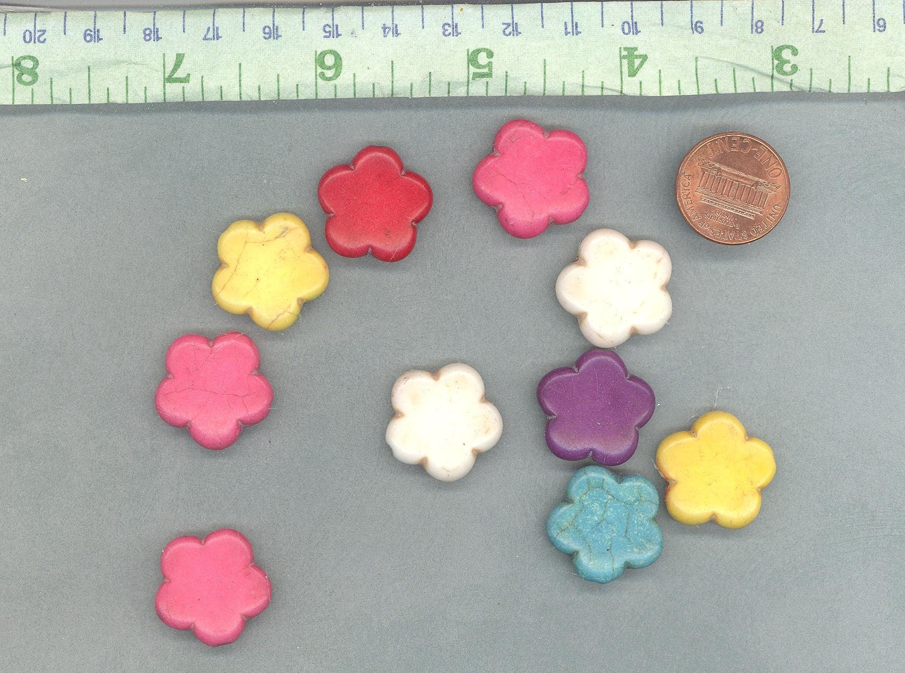 Colorful Flower Beads - 10 Large 15mm Stone Beads