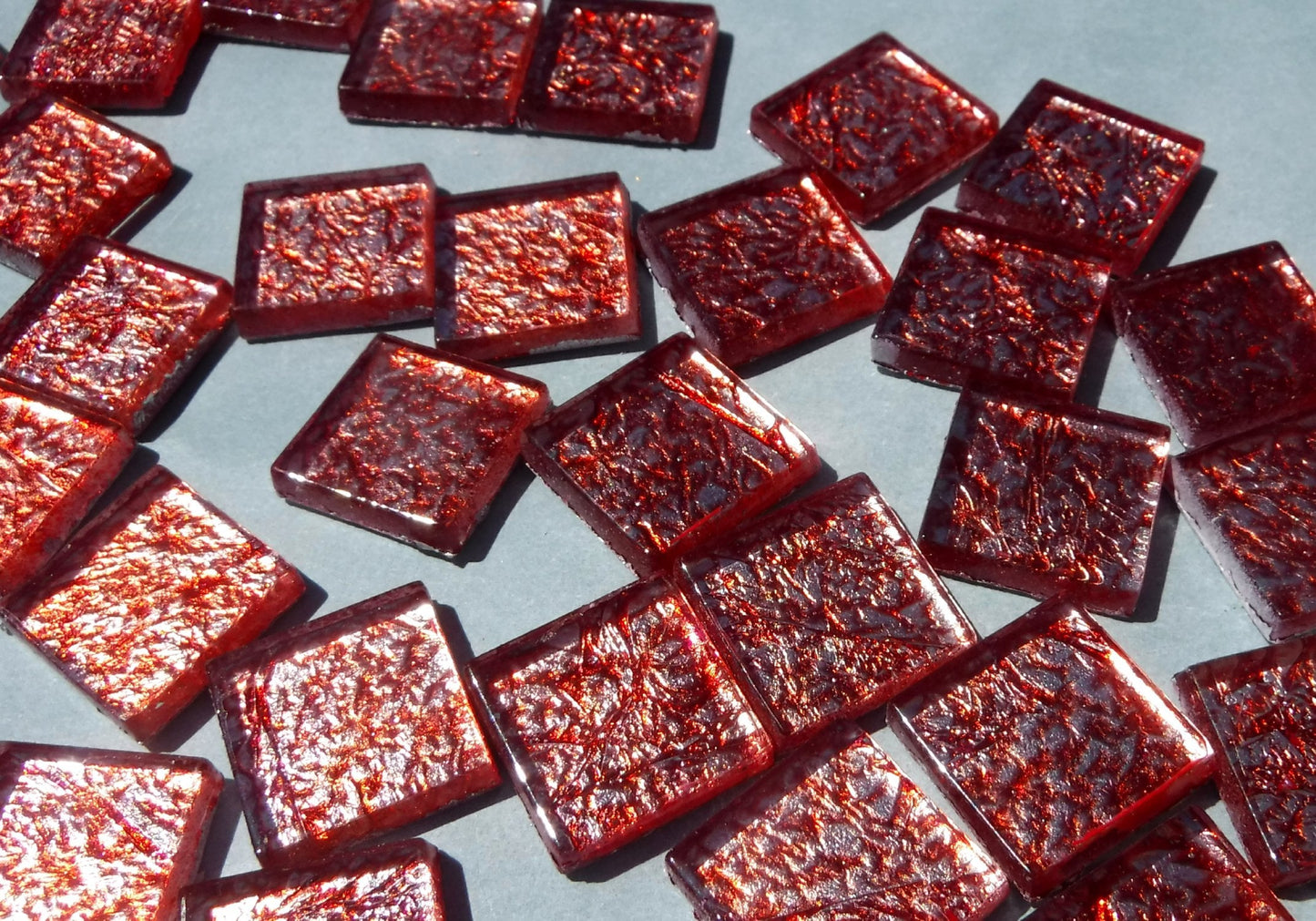 Red Foil Square Tiles - 25 Glass Mosaic Tiles - 20mm