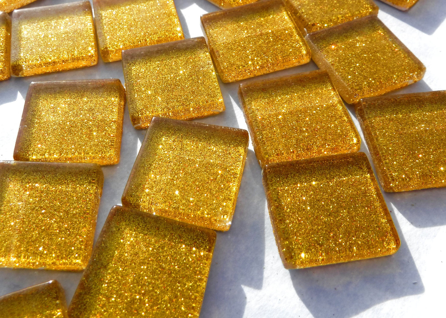 Gold Glitter Tiles - 20mm Mosaic Tiles - 25 Metallic Glass Tiles
