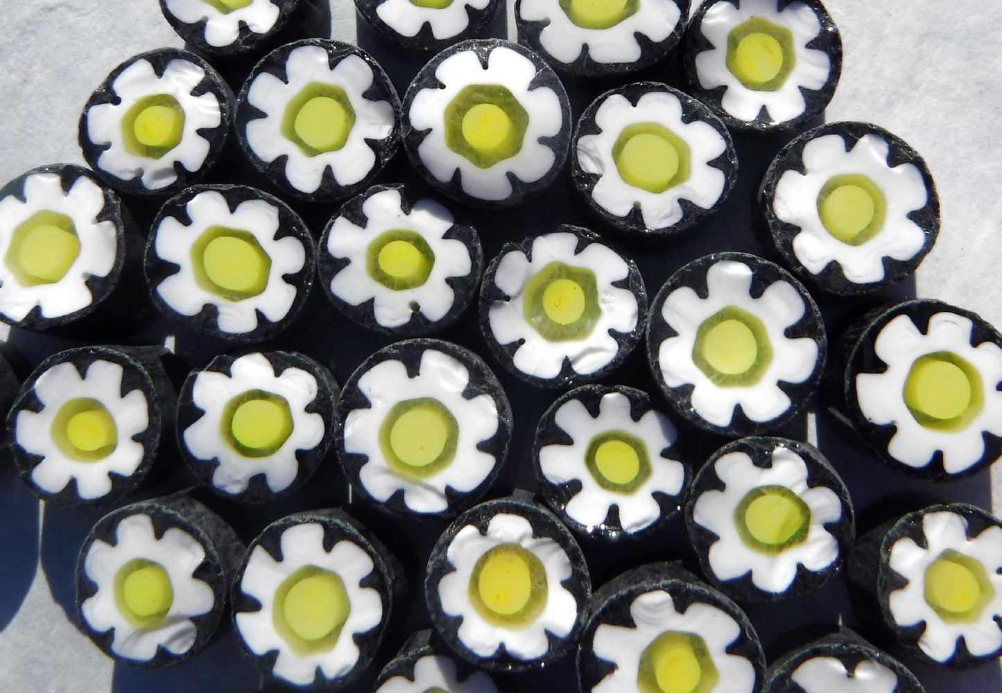 White Daisy in Black Millefiori - 25 grams - Unique Mosaic Glass Tiles - Floral Pattern