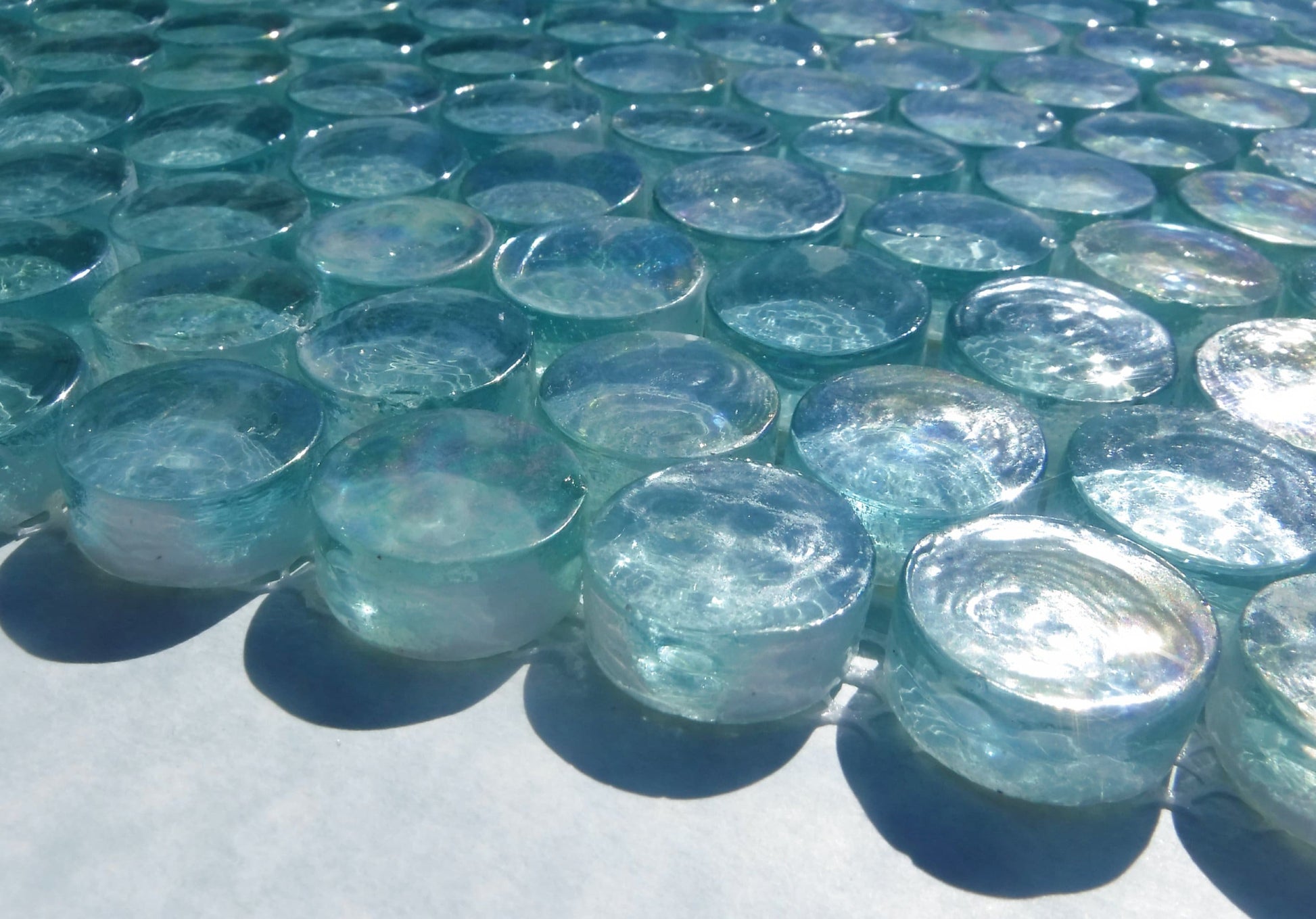 Spa Blue Iridescent Circle Glass Mosaic Tiles - 25 Penny Rounds - 3/4"