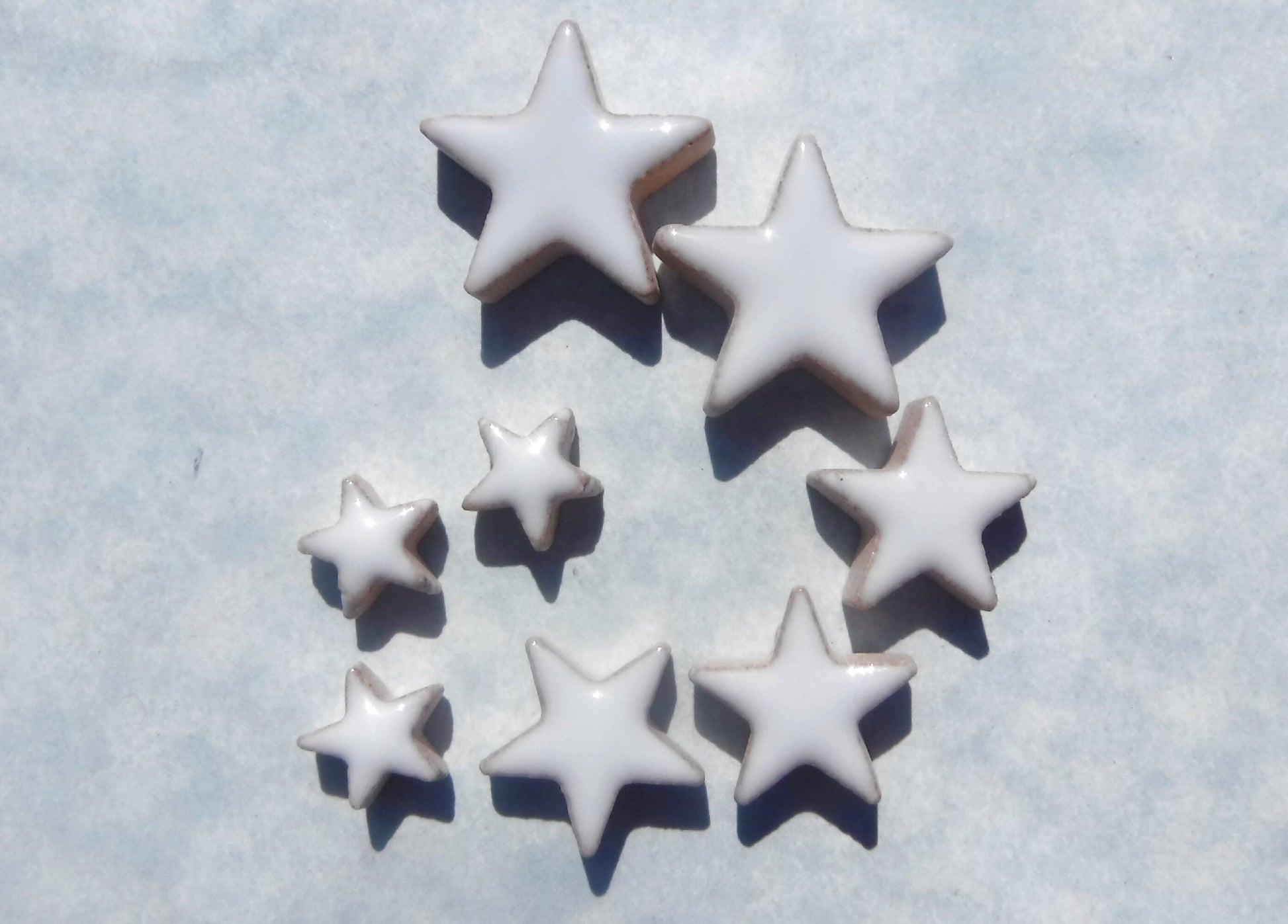 White Stars Mosaic Tiles - 50g Ceramic in Mix of 3 Sizes - 20mm, 15mm, 10mm