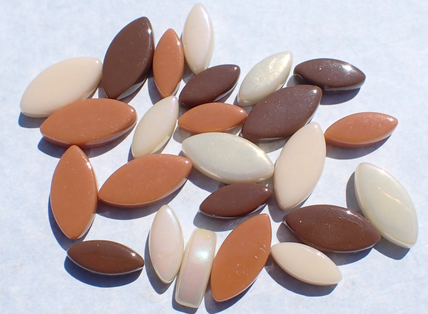 Shades of Brown Glass Leaves - 50g of Petals in 14mm and 19mm Mix of 2 Sizes - Autumn Mix