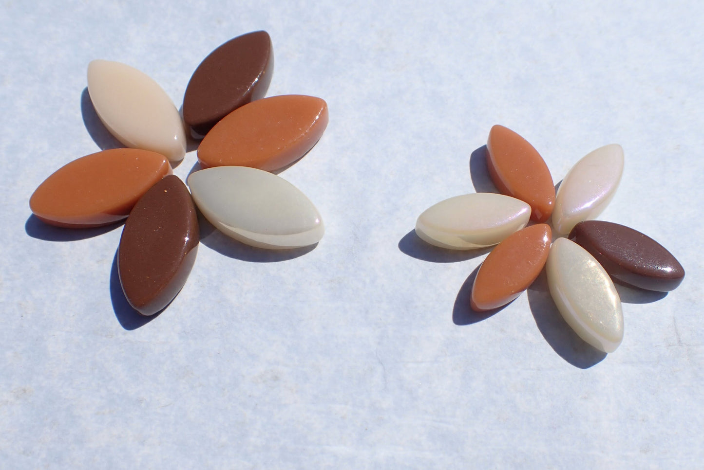 Shades of Brown Glass Leaves - 50g of Petals in 14mm and 19mm Mix of 2 Sizes - Autumn Mix