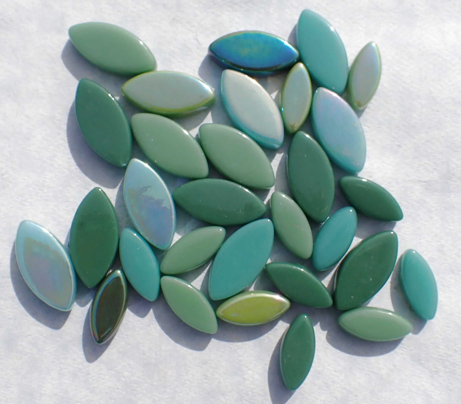 Shades of Green Glass Leaves - 50g of Petals in 14mm and 19mm Mix of 2 Sizes - Spring Breeze