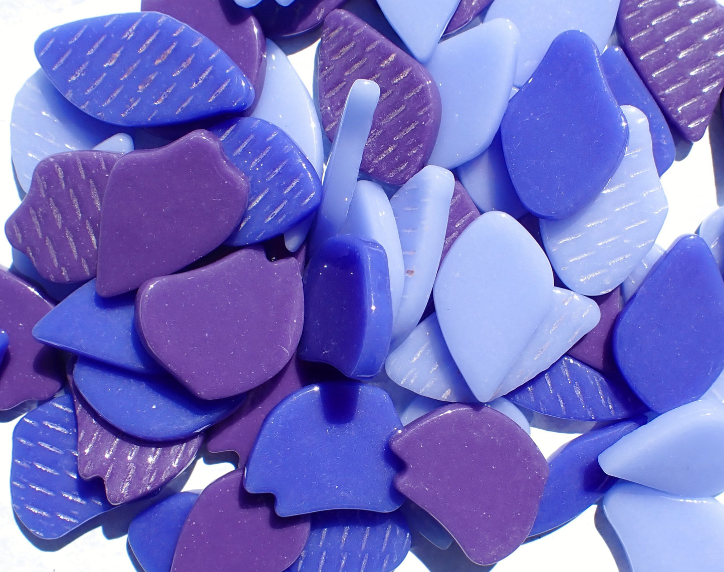 Blue and Purple Glass Petals - 50g of Leaves in a Mix of Shapes and Sizes - Salvia Bouquet