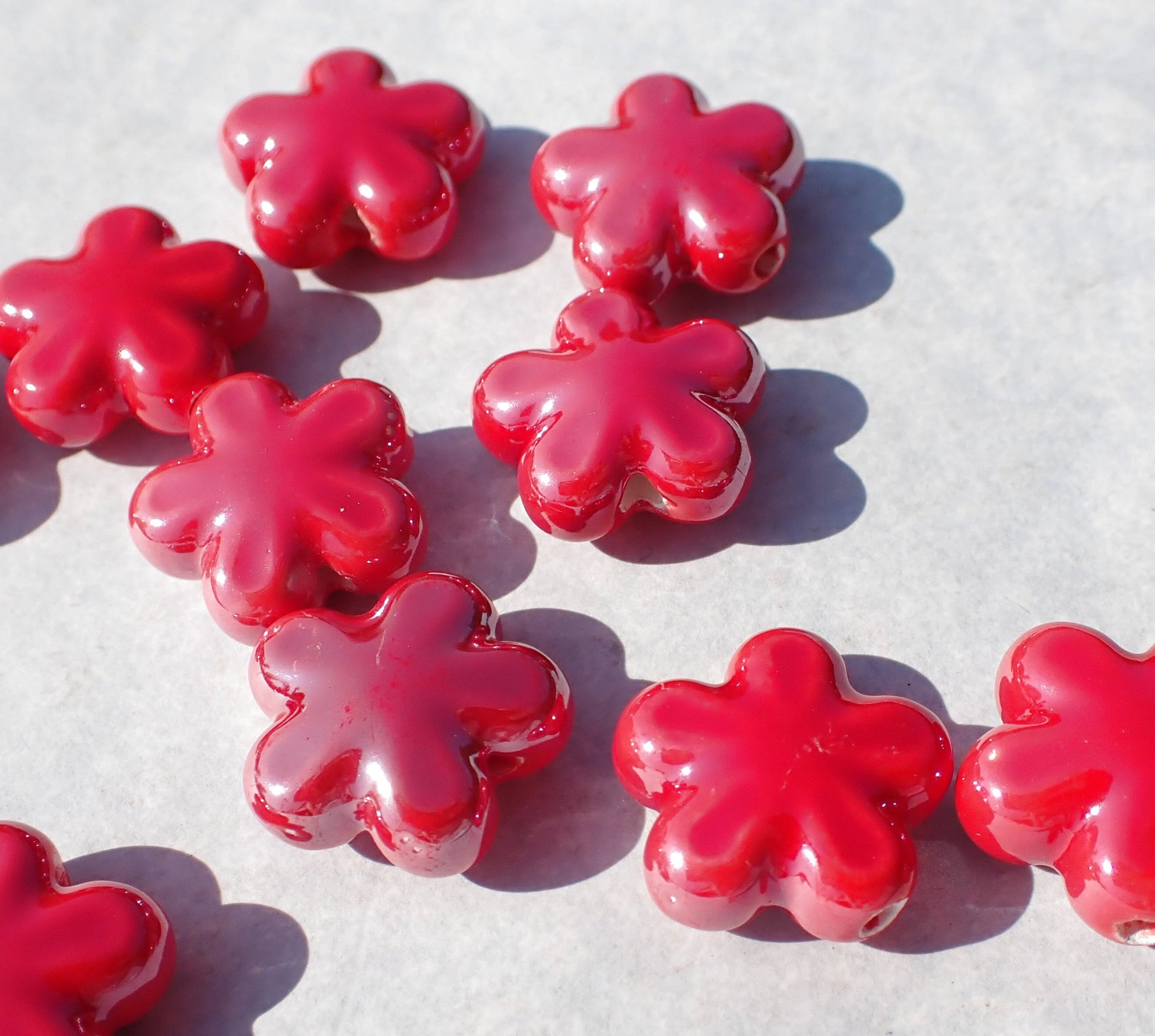 Red Flower Beads - 18mm Ceramic Mosaic Tiles - Five Petal Floral Jewelry Supplies